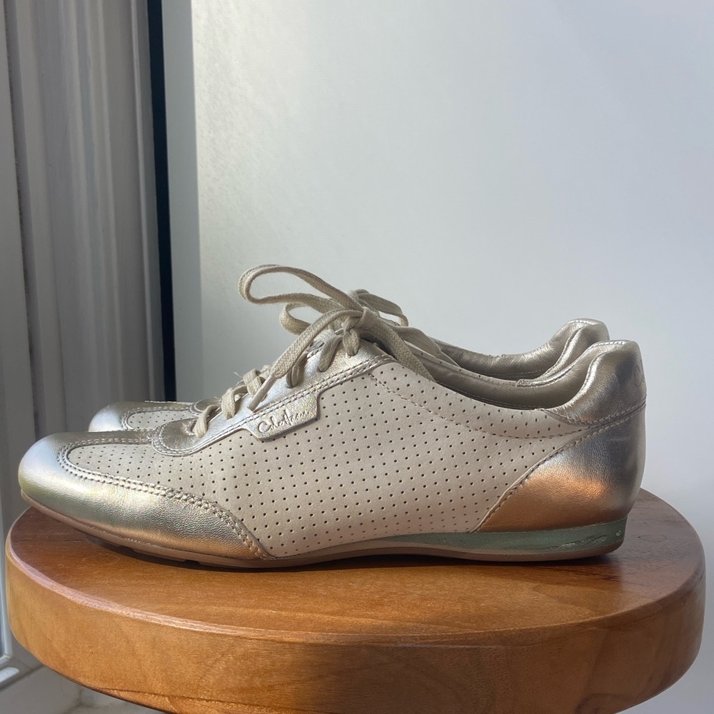 Cole Haan/Nike Air Metallic Gold Sneaker - Picture 7 of 8